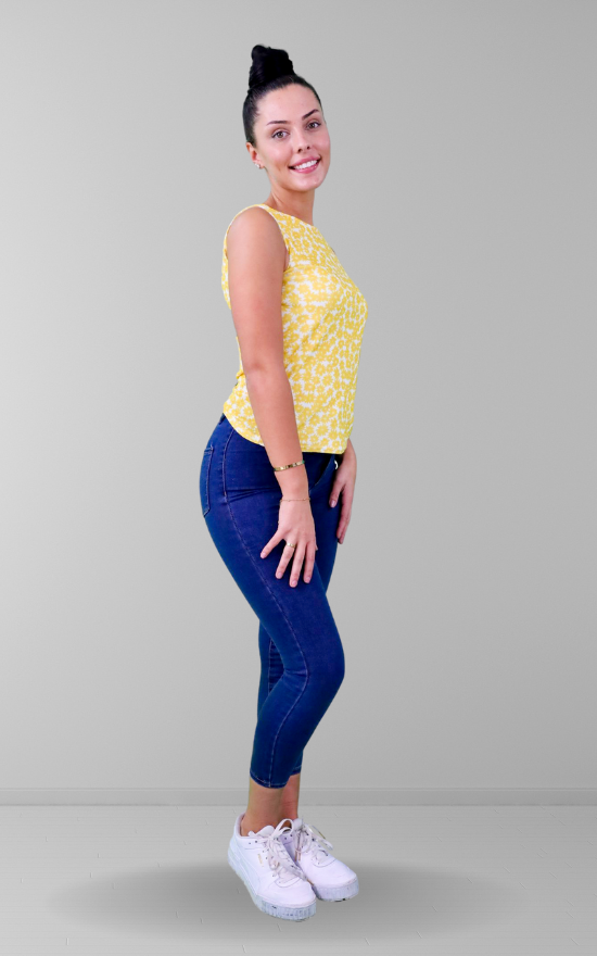 Yellow Daisy Round Neck Sleeveless Top